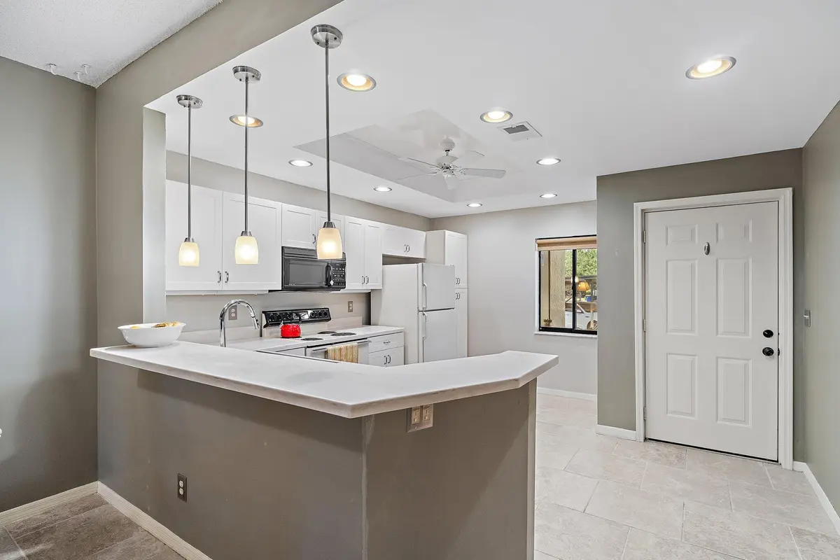 Kitchen at 6503 SE Williamsburg Drive 104, Hobe Sound