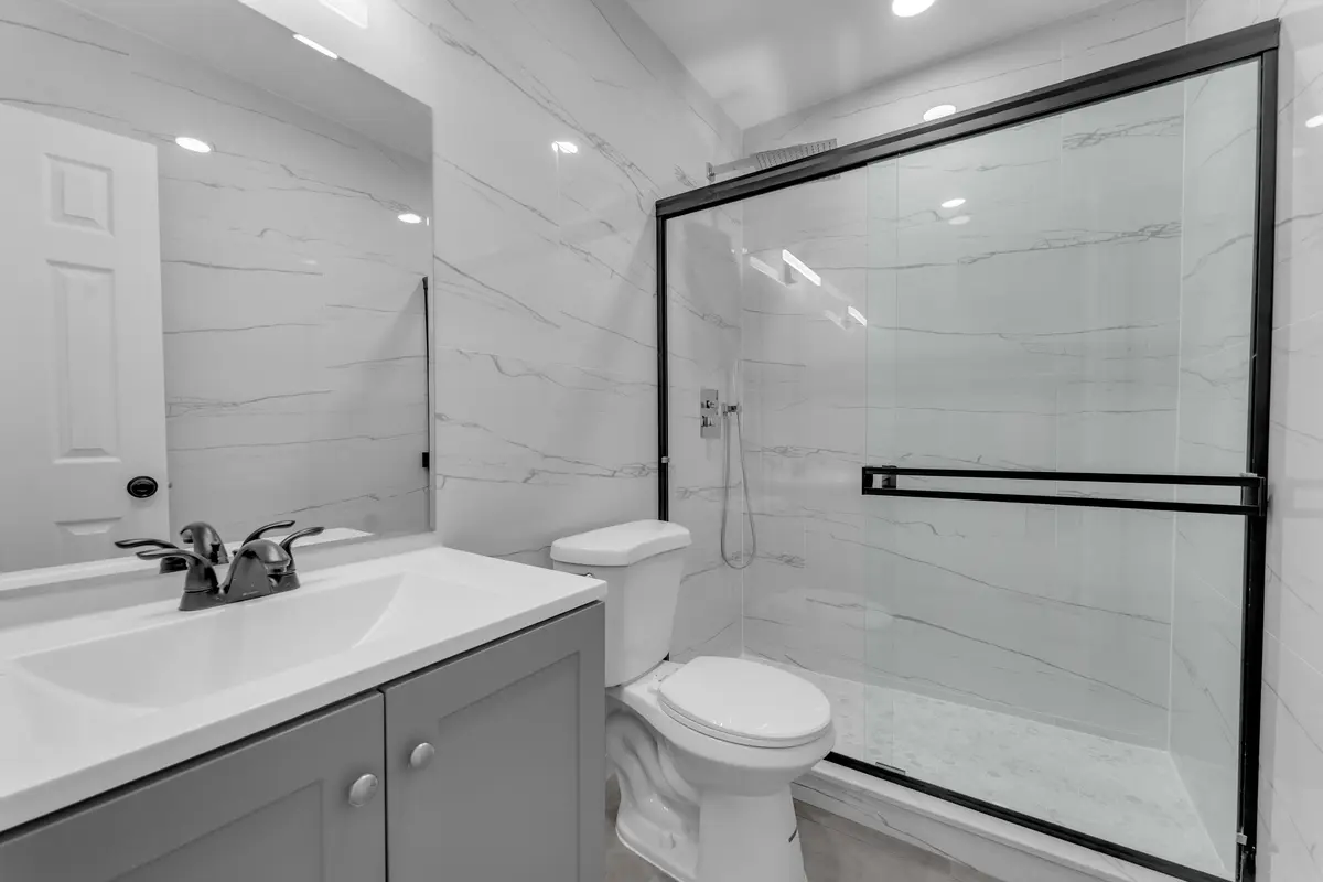 DON02351 at 381 SE 15th Avenue 1, Deerfield Beach