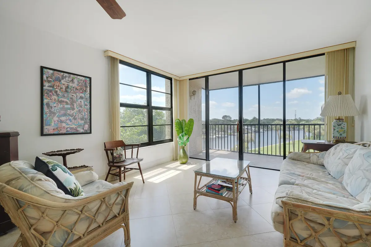 Living Room at 8 Royal Palm Way 401, Boca Raton