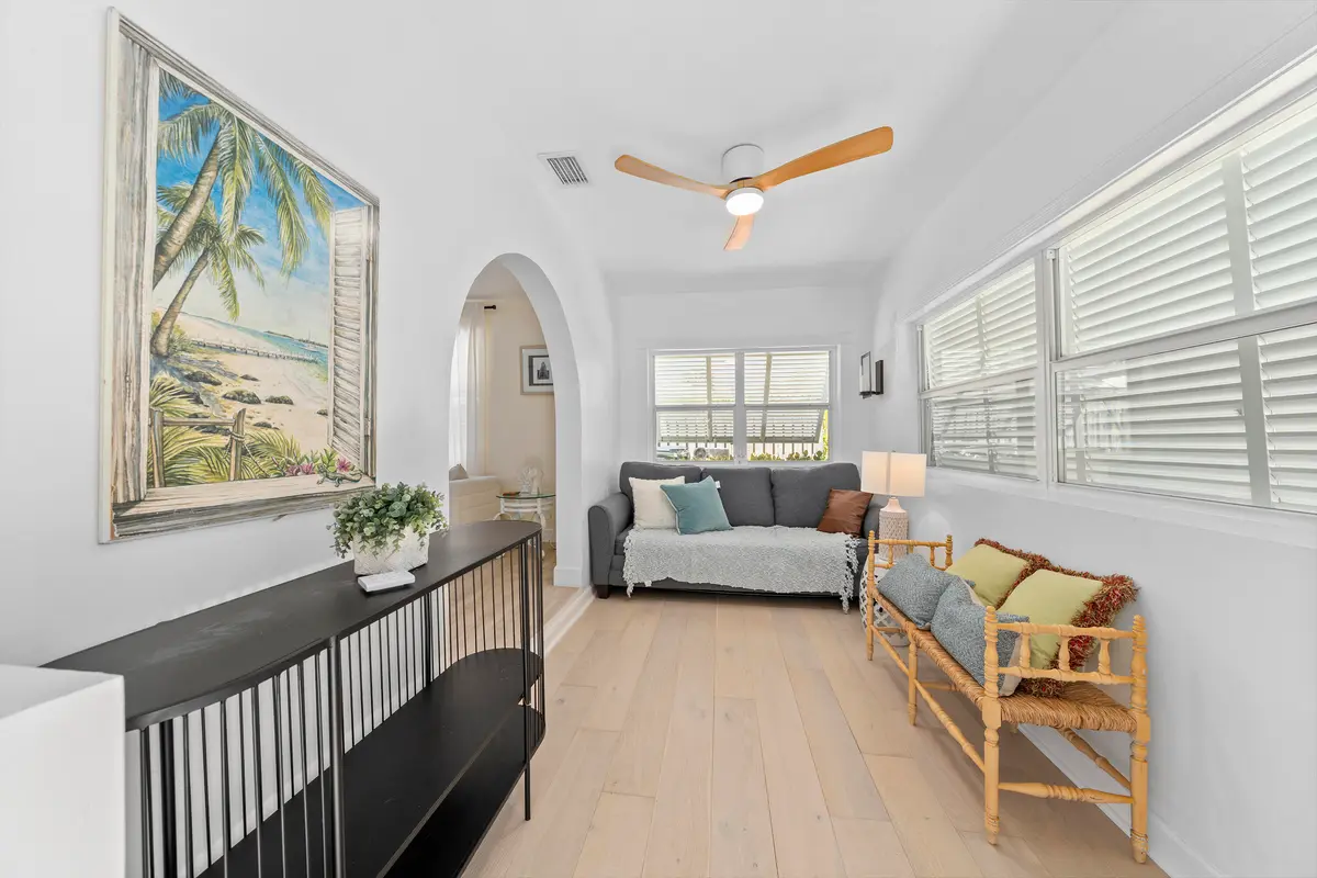 Mls-Res_5441 at 205 N 18th Ave Avenue, Lake Worth Beach