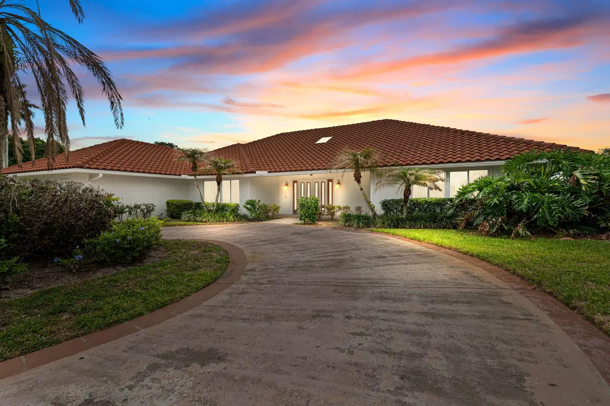4-web-or-mls-4534 SW Bermuda Way - 4 at 4534 SW Bermuda Way, Palm City