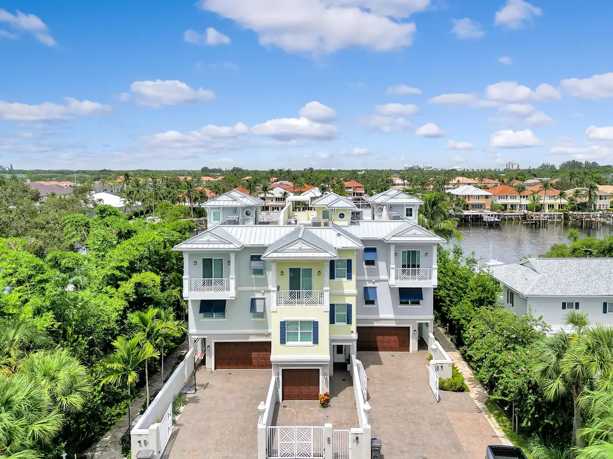 1045 Harbor Villas at 1045 Harbor Villas Drive 5, North Palm Beach