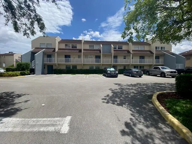 IMG_1385 at 3751 NW 115th Avenue 4-3, Coral Springs