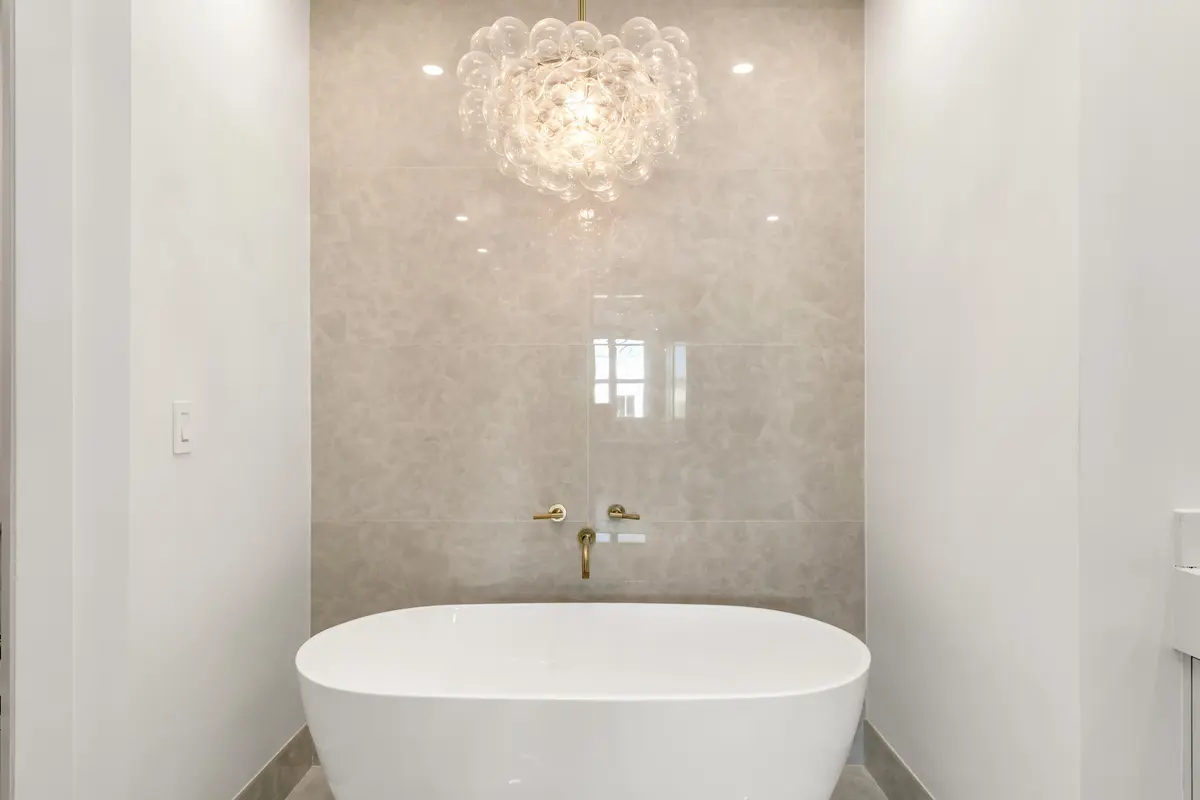 PRIMARY_BATHROOM_DETAIL_D at 500 SE Mizner Boulevard A902, Boca Raton