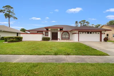 132 Kings Way, Royal Palm Beach – sold