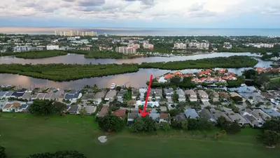 17145 Bay Street, Jupiter – sold