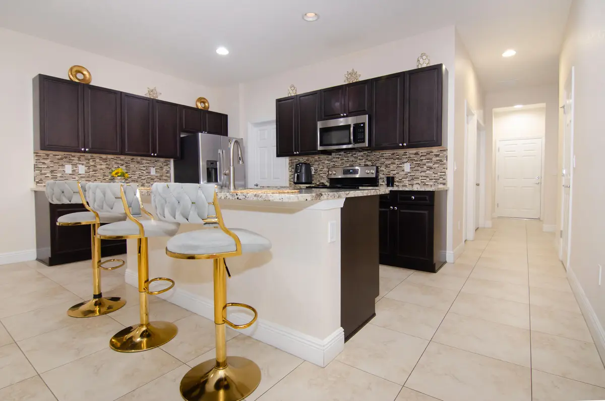 VIS_1525 at 1188 NW Leonardo Circle, Port St. Lucie