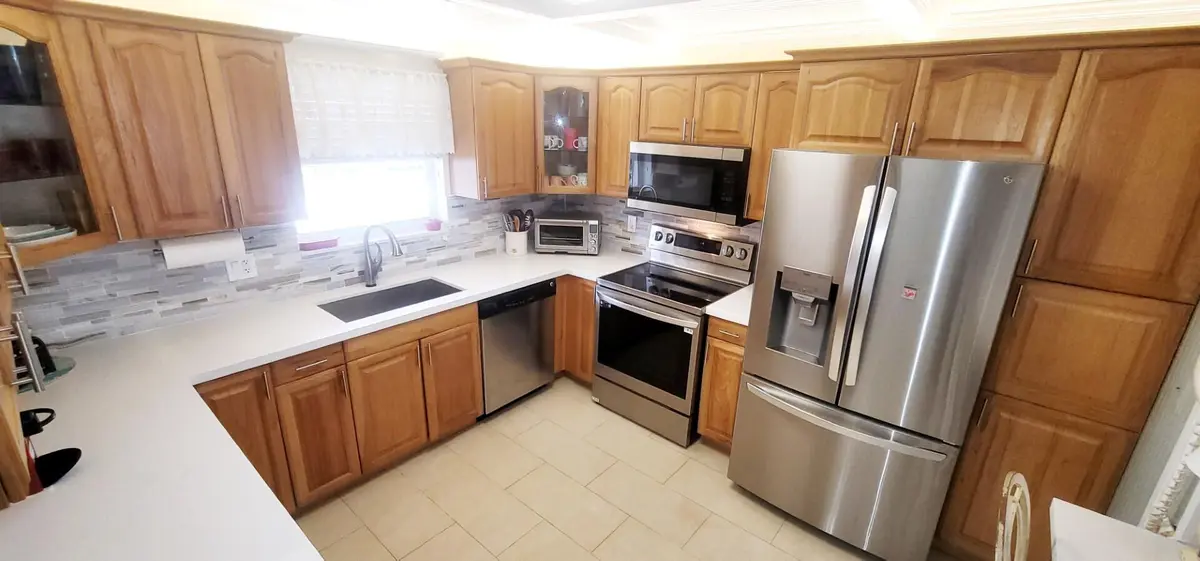 Kitch at 1051 Hillsboro Mile 407e, Hillsboro Beach