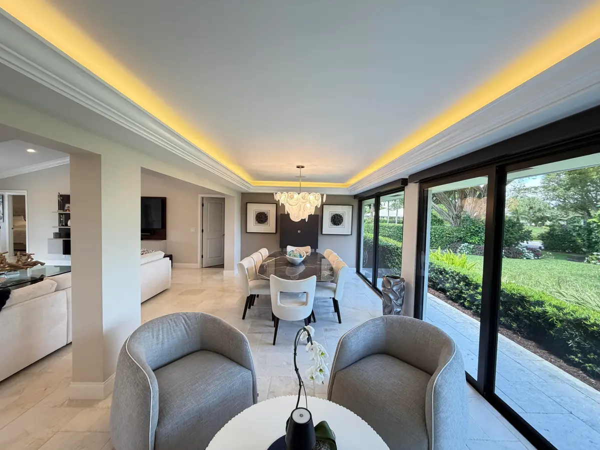 Dining and Happy hour area at 3661 Royal Tern Circle, Boynton Beach