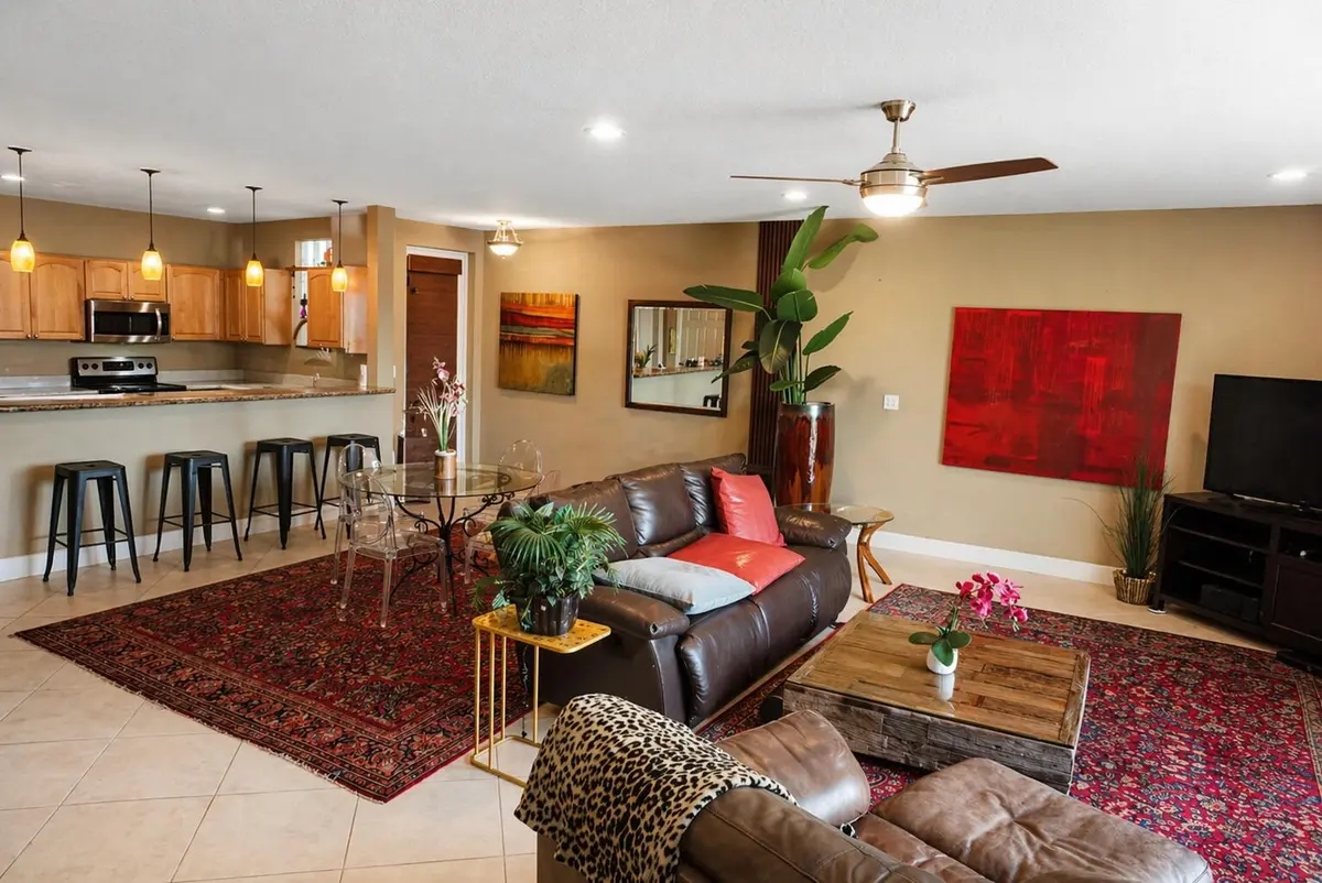 LR / DR at 1365 SE 3rd Avenue, Pompano Beach