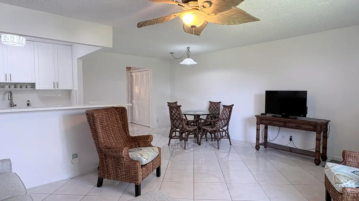 DINING AREA at 200 Horizon 102, Boynton Beach