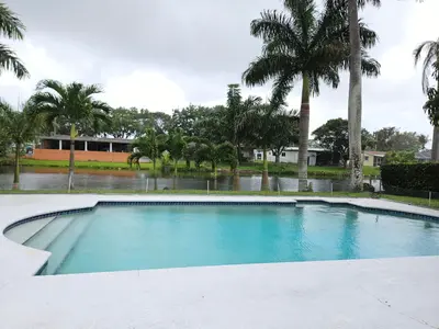 8954 SW 52nd Court, Cooper City – sold