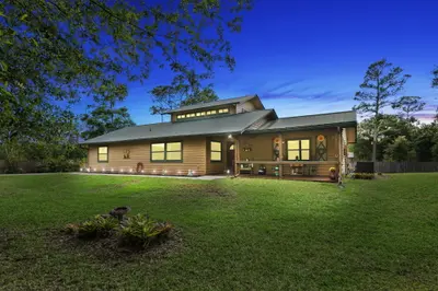 2725 Twin Oaks Trail, Fort Pierce – Single Family Residence for sale