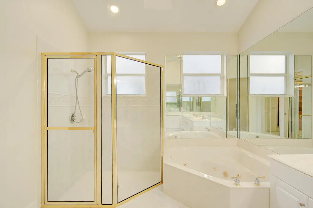 Master Bathroom at 6646 Oakmont Way, West Palm Beach