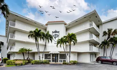 1910 S Ocean Boulevard 204, Delray Beach – Condominium for sale