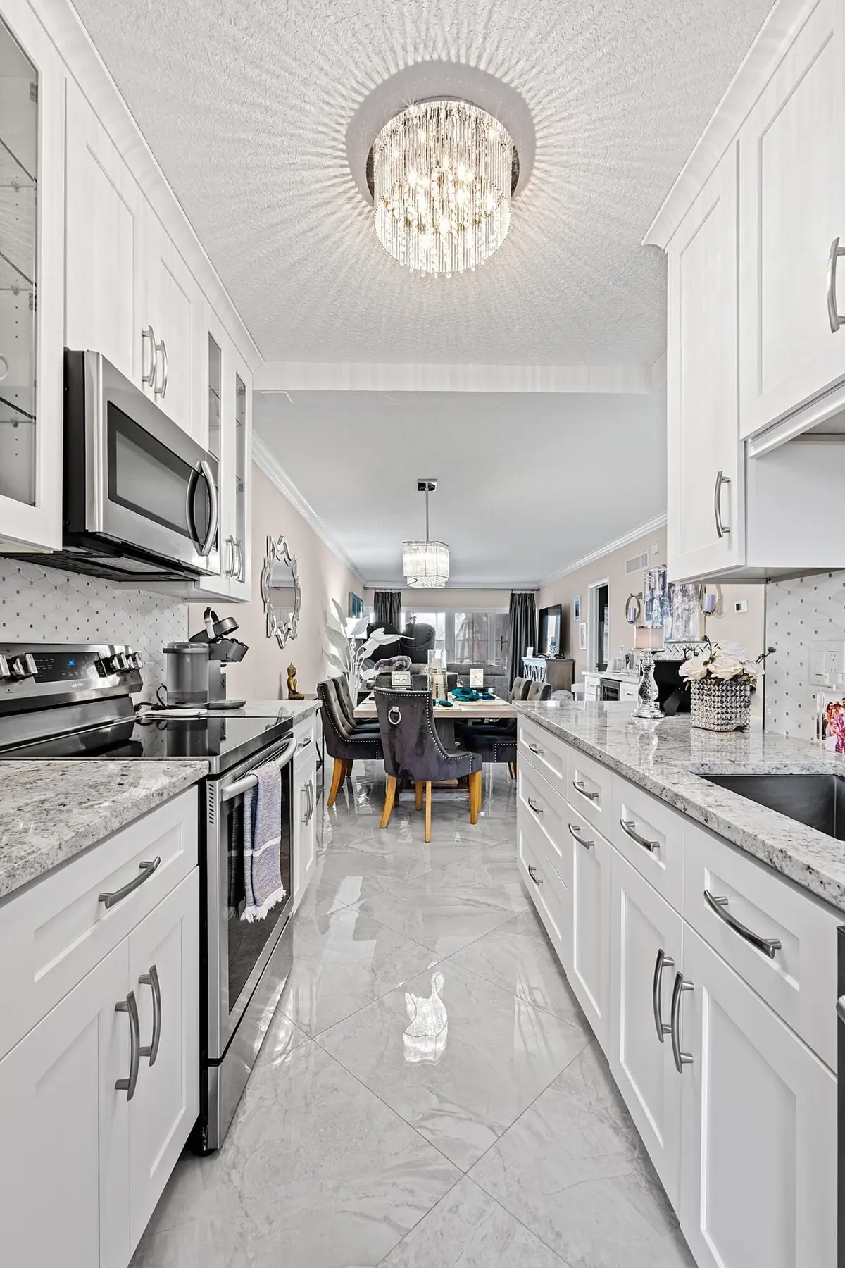 R.F017 at 1910 S Ocean Boulevard 204, Delray Beach