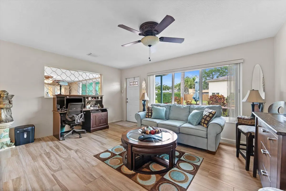 08-8 at 2625 NW 3rd Avenue, Wilton Manors