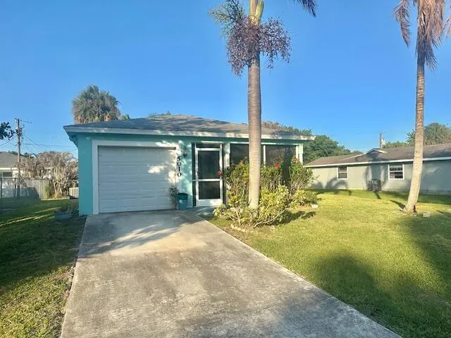 IMG_4775 at 5010 Birch Drive, Fort Pierce