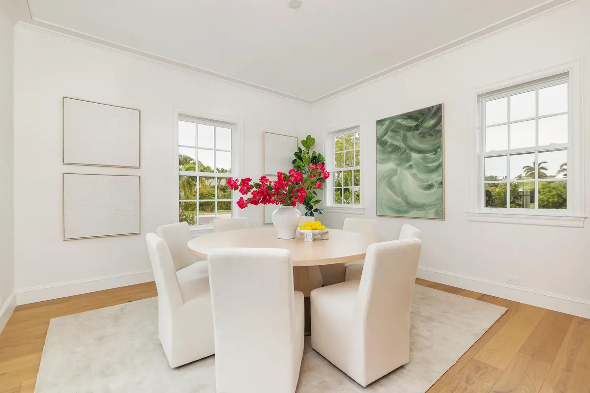 low-7 at 233 Seville Road, West Palm Beach
