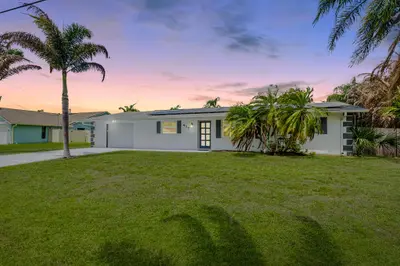 417 SE Verada Avenue, Port St. Lucie – sold
