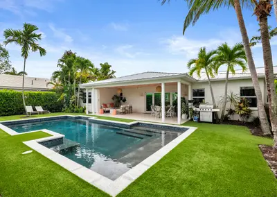 225 Russlyn Drive, West Palm Beach – sold