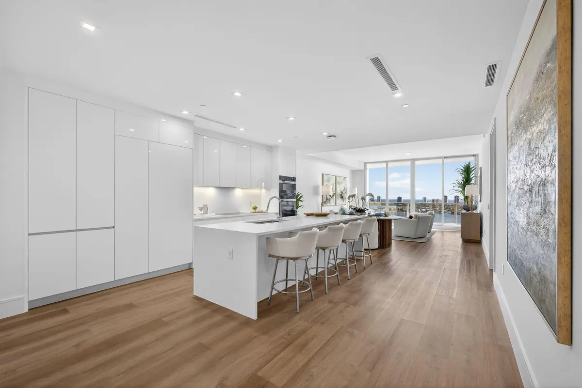 75-web-or-mls-5D1A8323 - Copy - Copy at 220 Lake Shore Drive 1906, Lake Park