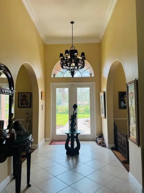 FOYER at 12517 Temple Blvd Boulevard, West Palm Beach
