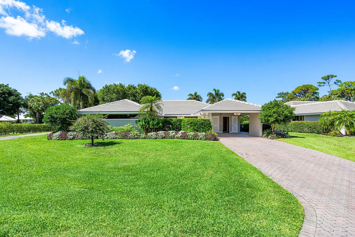 Front of villa at 3661 Royal Tern Circle, Boynton Beach