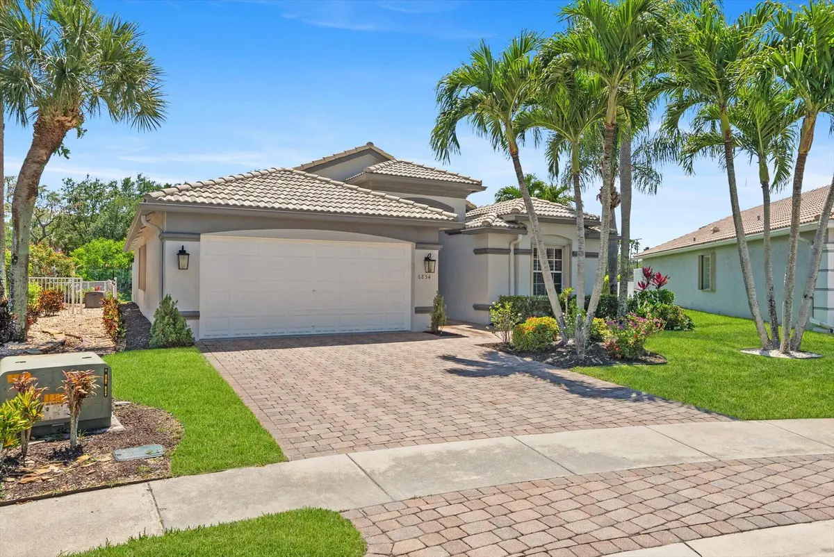 01-1 at 6854 Rienzo Street, Lake Worth