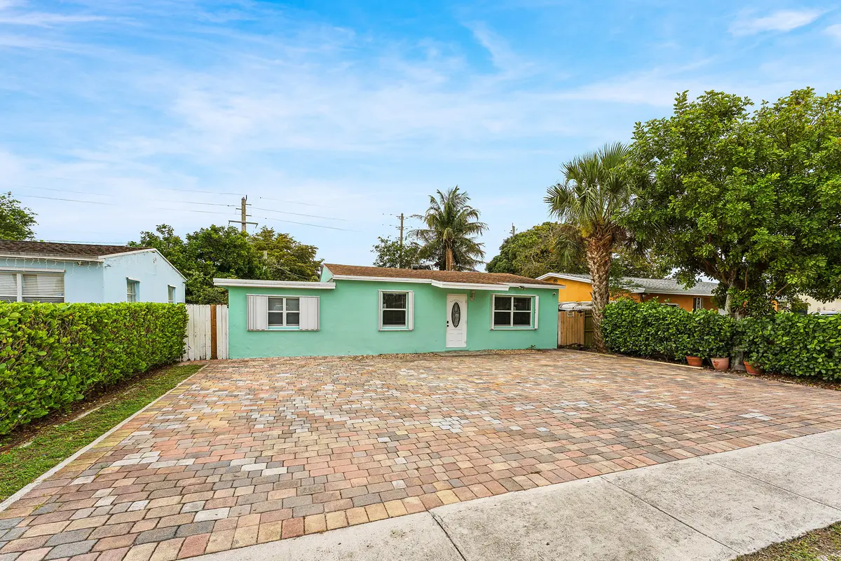 003-522JacksonAvenue-Greenacres-FL-33463 at 522 Jackson Avenue, Greenacres