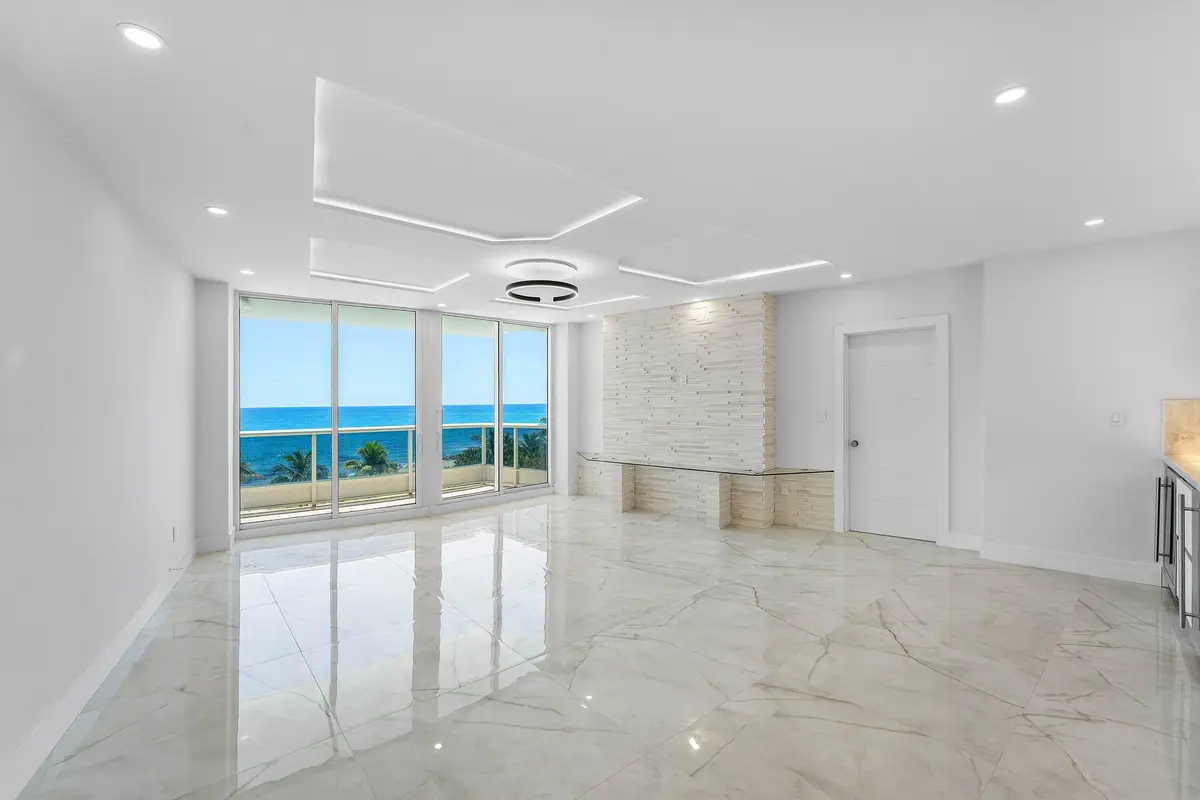 011-700SouthOceanBoulevard-BocaRaton-FL- at 700 S Ocean Boulevard 504, Boca Raton