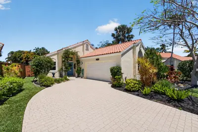 13230 Saint Tropez Circle, Palm Beach Gardens – sold