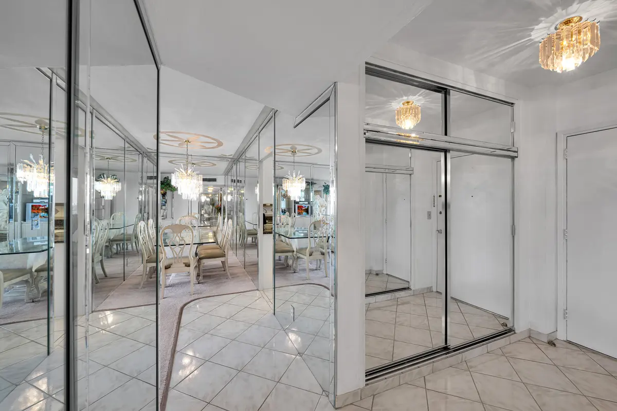 3233l NE 34th St #1406 00021 at 3233 NE 34th Street 1406, Fort Lauderdale