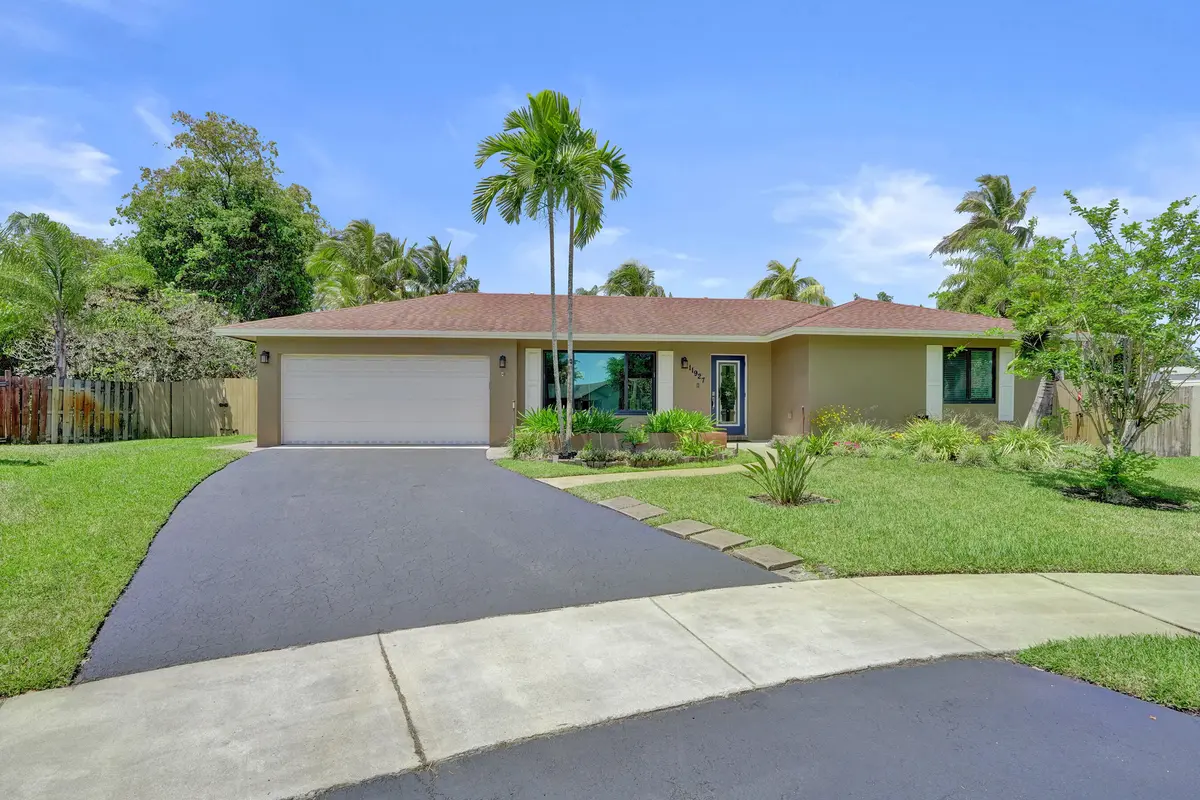 DSC09257 at 11927 SW 57th Court, Cooper City