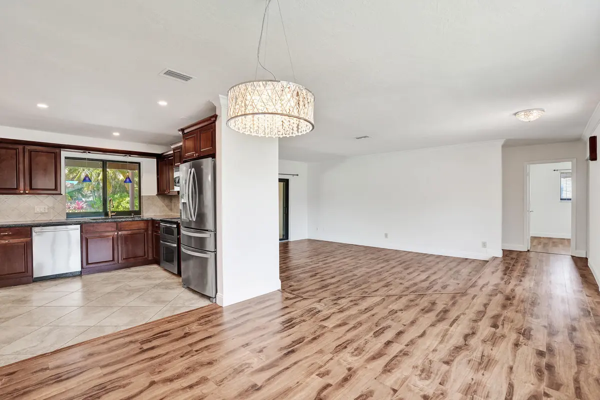 DSC09287 at 11927 SW 57th Court, Cooper City