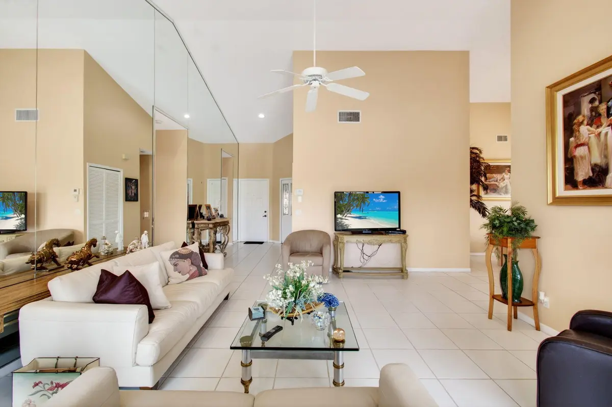 LIVING ROOM at 8316 Waterline Drive 102, Boynton Beach