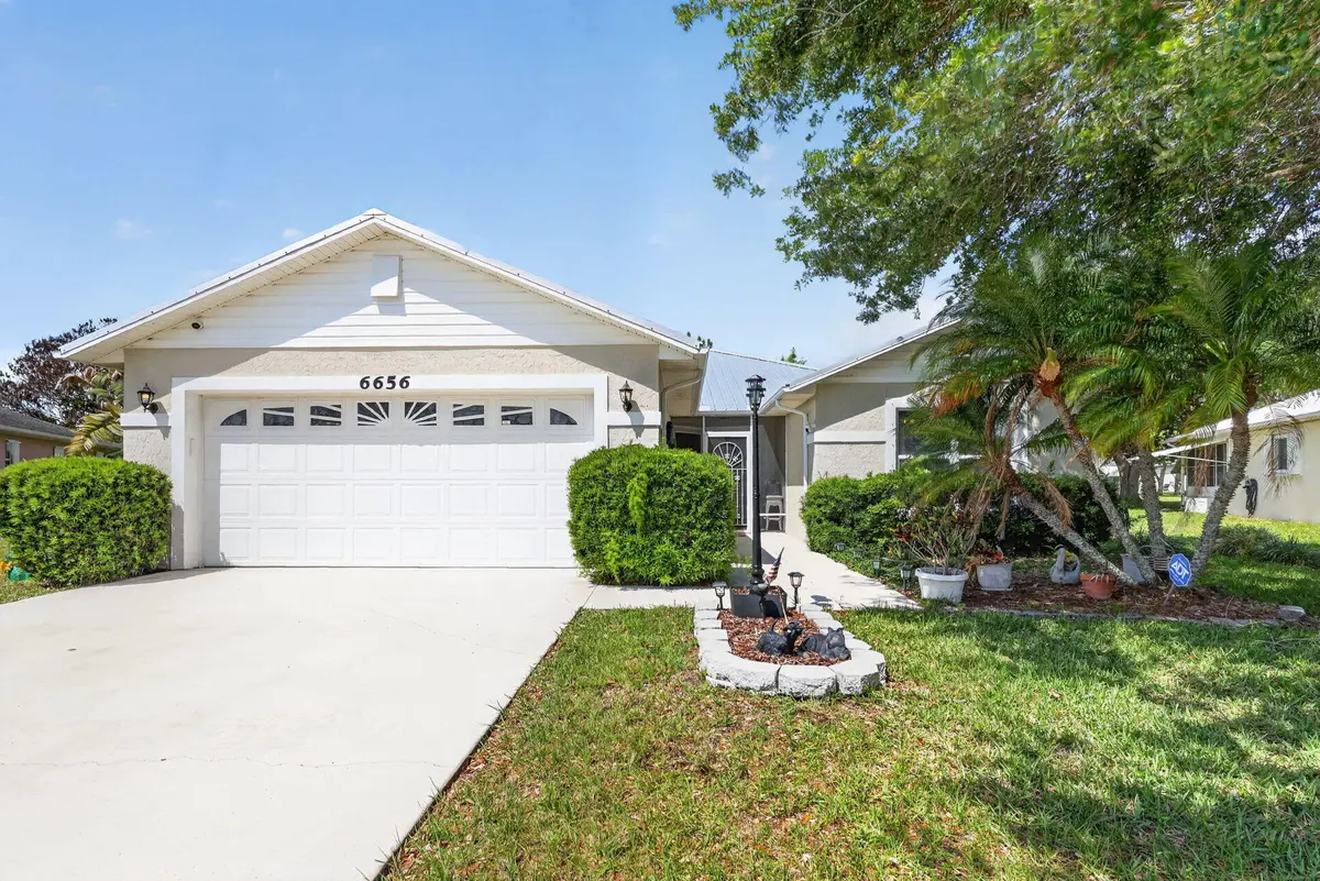 1-web-or-mls-5P1A8861 at 6656 Picante Circle, Fort Pierce
