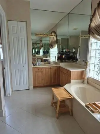 LIS5 at 6671 E Liseron 6671, Boynton Beach