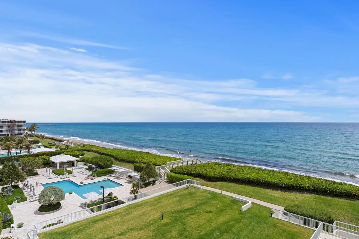 DSC07682.jpg-SMALL at 3300 S Ocean Boulevard 504s, Palm Beach
