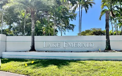 113 Lake Emerald Drive 209, Oakland Park – Condominium for rent