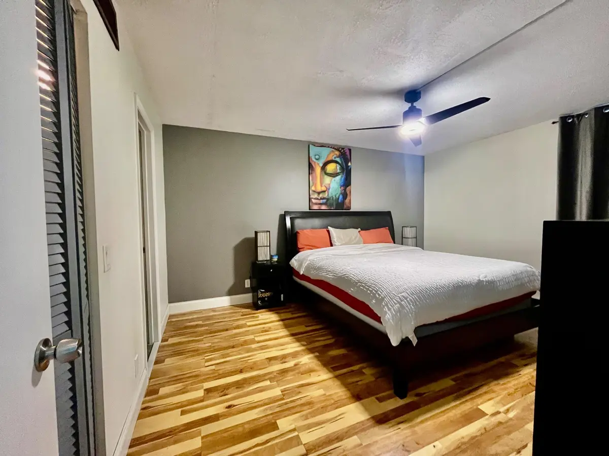 113 Lake Emerald Drive 209, Oakland Park, FL – photo 7
