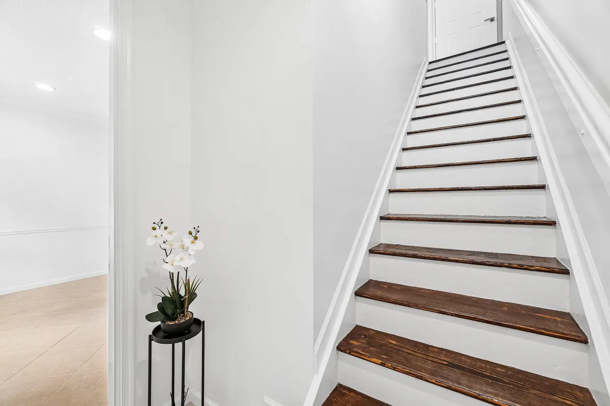Entry - stairs leading to main living at 1359 Vía De Pepi, Boynton Beach