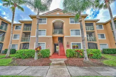 3740 NW Adriatic Lane, Jensen Beach – sold