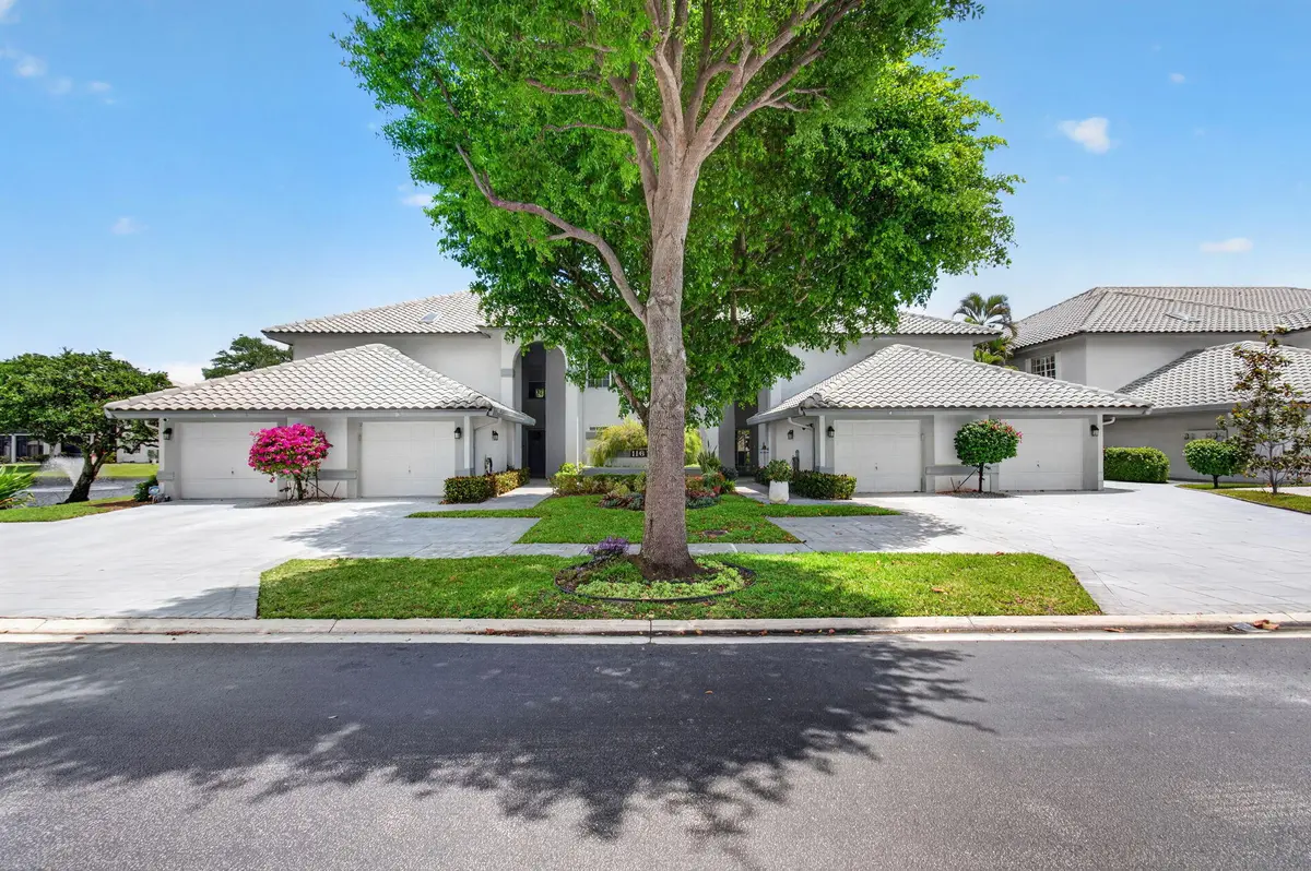 3-web-or-mls-DSC_3633 at 11675 Briarwood Circle 2, Boynton Beach