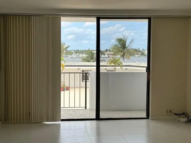 108 Patio at 1208 Marine Way 108, North Palm Beach