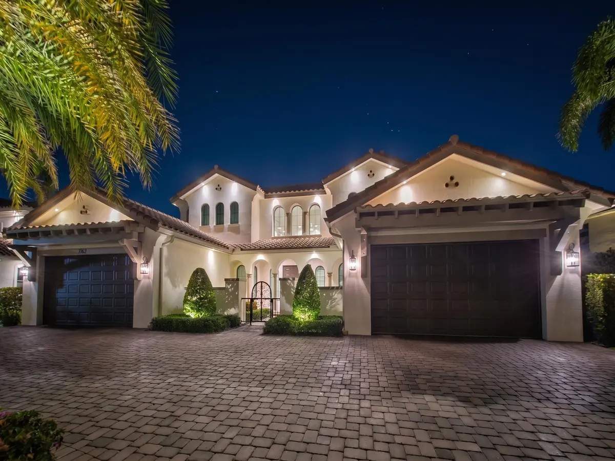 front night tess at 7762 Marvanna Lane, Parkland
