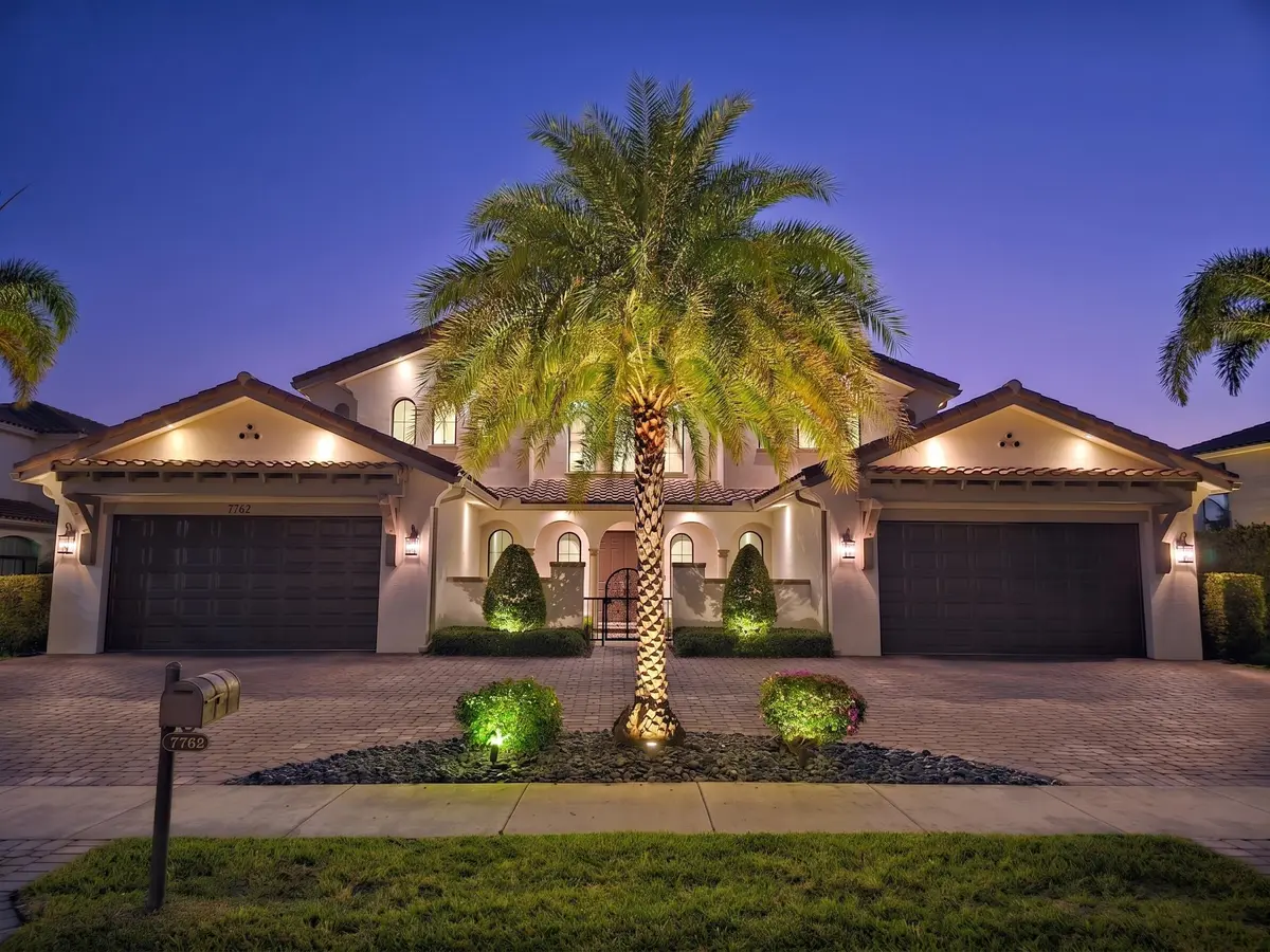 new front at 7762 Marvanna Lane, Parkland