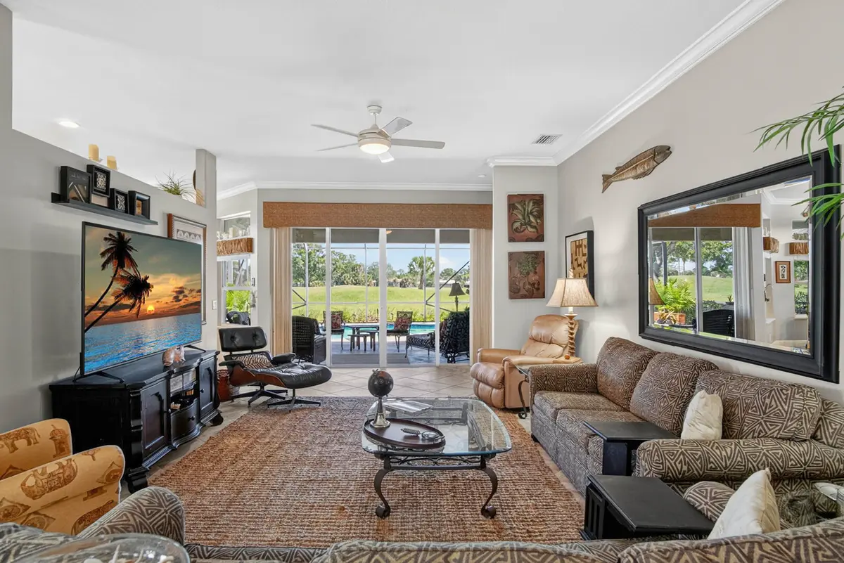 great room at 9434 Poinciana Court, Fort Pierce