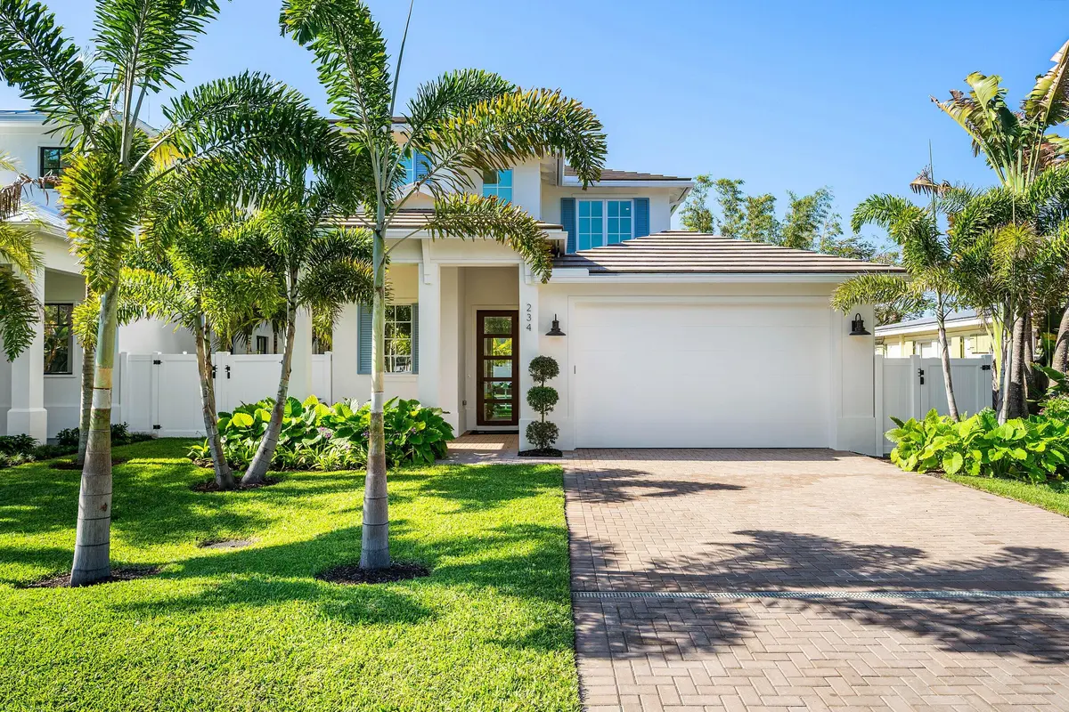 exterior front at 234 NE 12th Street, Delray Beach