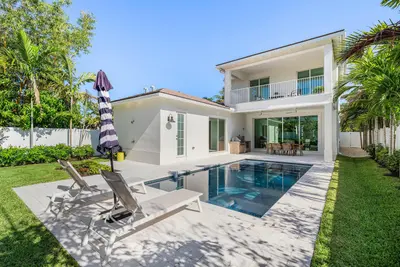 234 NE 12th Street, Delray Beach – sold